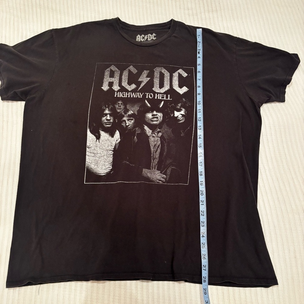 AC/DC Highway to Hell Black Oversized Graphic T-Shirt Men's Size 2XL 100% Cotton - Picture 6 of 6
